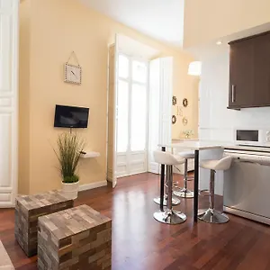 letmalaga-penthouse-calderon.1costadelsol.com/
